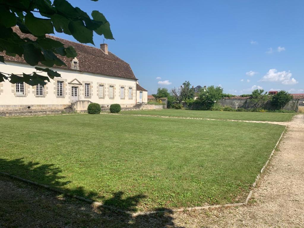 Demeure Saint Martin Villa Sourdun Exterior photo